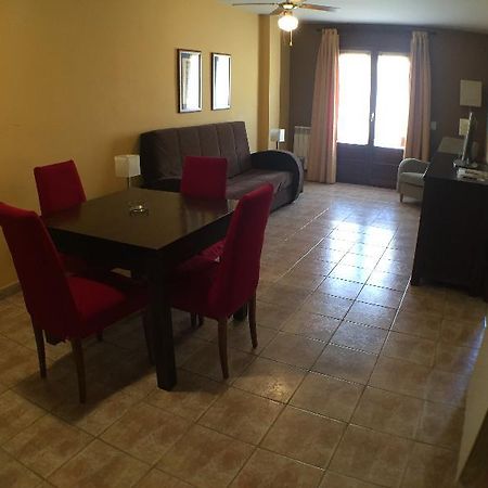 La Trufa Negra Apartamentos Teruel Bagian luar foto