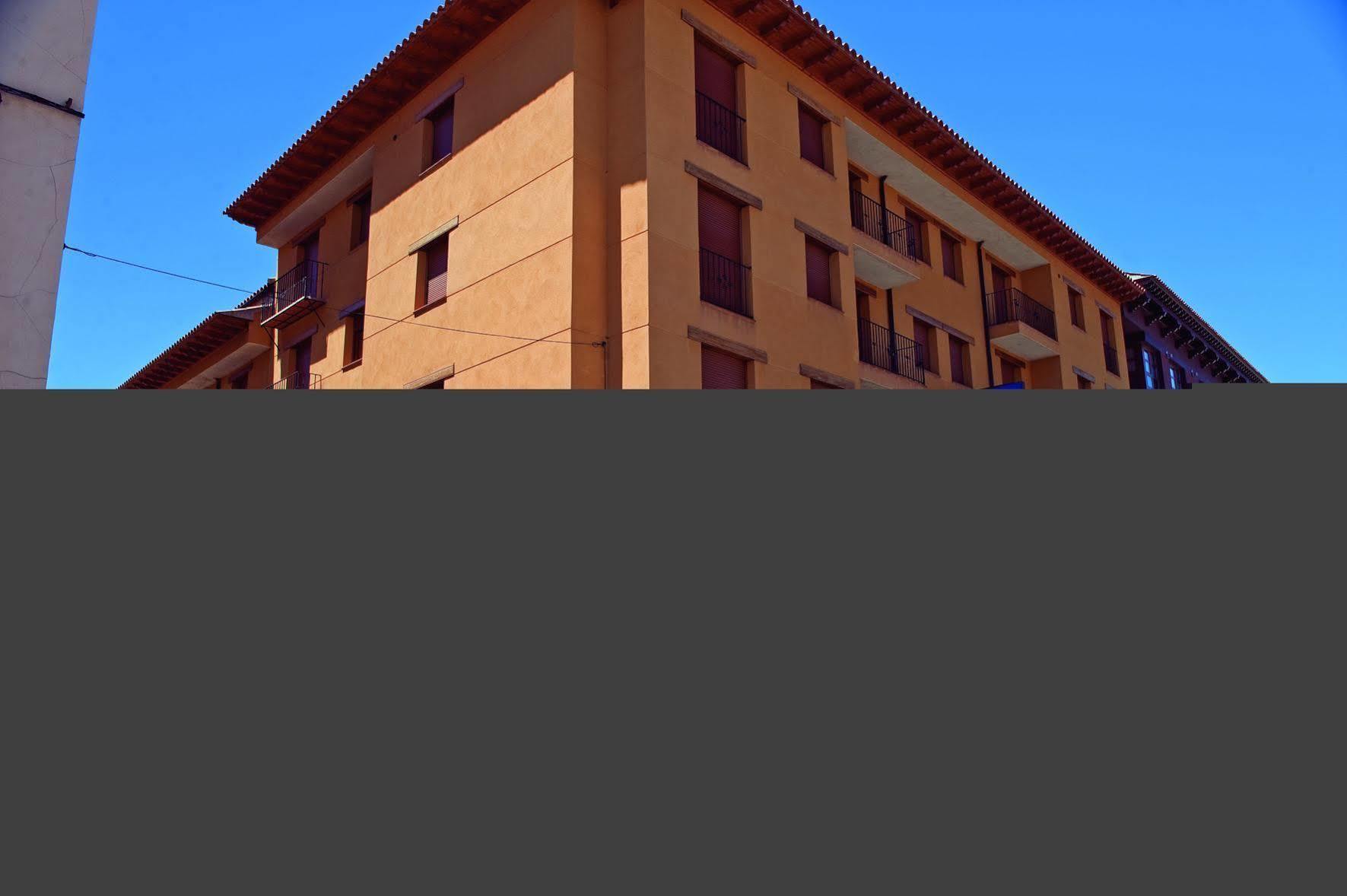 La Trufa Negra Apartamentos Teruel Bagian luar foto