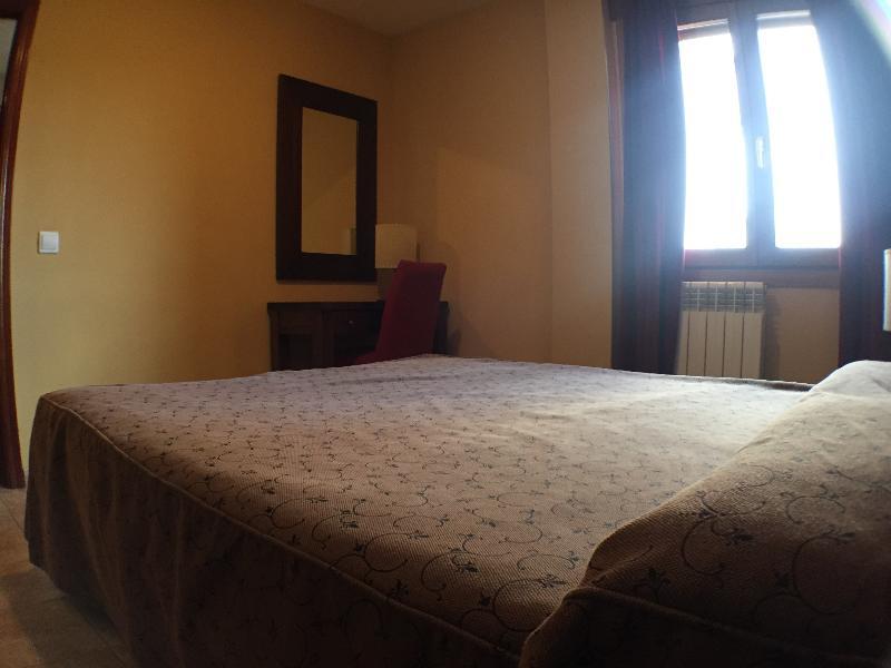 La Trufa Negra Apartamentos Teruel Bagian luar foto