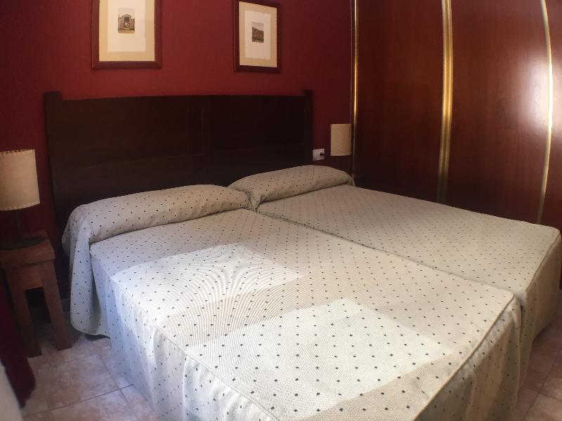La Trufa Negra Apartamentos Teruel Bagian luar foto