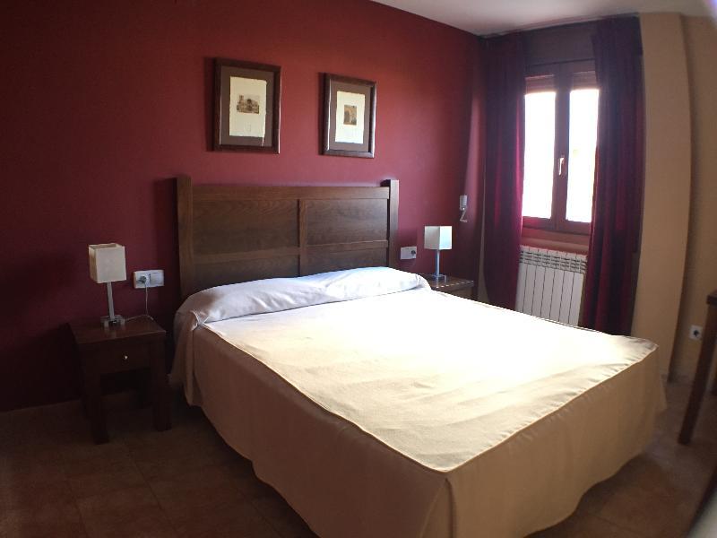 La Trufa Negra Apartamentos Teruel Bagian luar foto