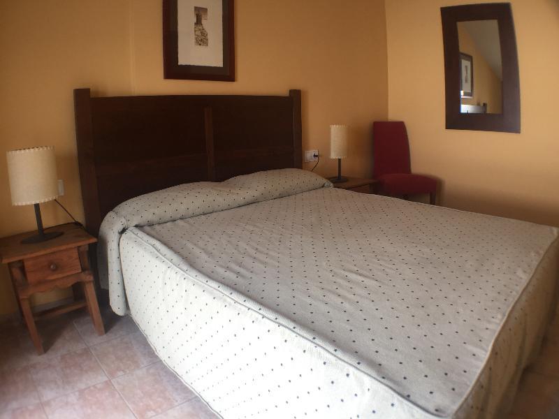 La Trufa Negra Apartamentos Teruel Bagian luar foto